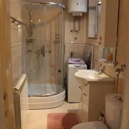Apartment 1br Flat In Heart Of W/ View *