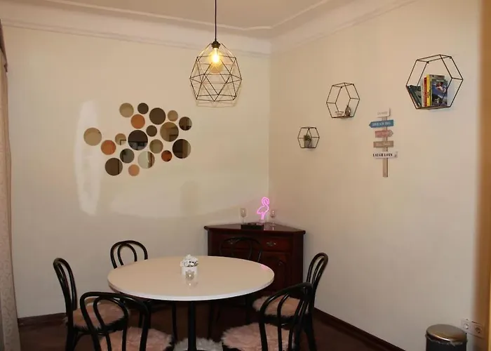 1br Flat In Heart Of W/ View Belgrád